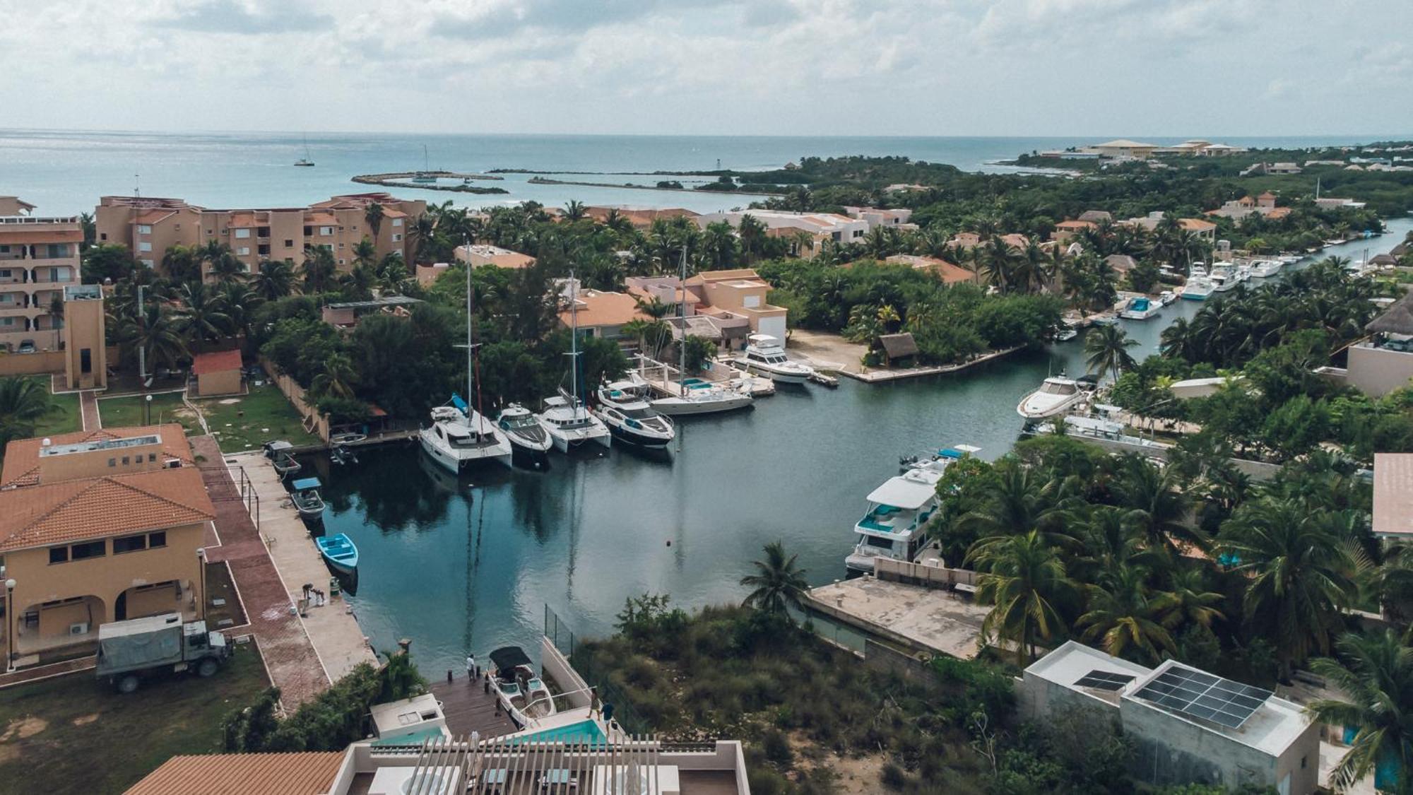 Brand New Studios And Apartments Puerto Aventuras Exterior photo
